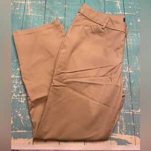 Lee Tan Women’s Pants